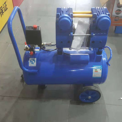 Pompa d'aria senza olio compressore silenzioso 980W Potenza 30L Capacità CONFIGURAZIONE PORTABLE